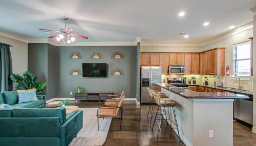 Chic & Central 3-BD Townhouse Mins to DT - Foto 2