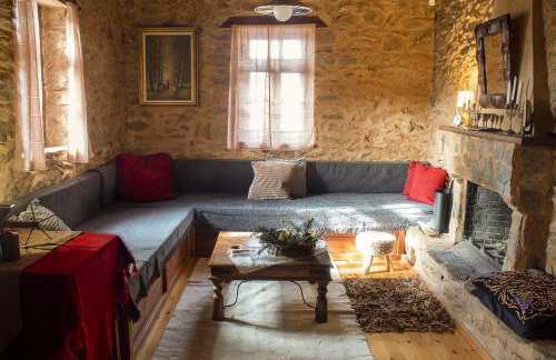 Lithia s Stonehouse. Το πέτρινο στη Λιθιά - Καστοριά - Foto 14