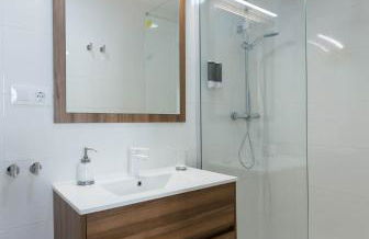 Luxury apartment-free parking - Foto 12