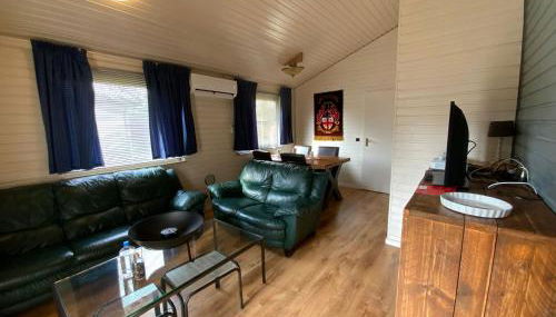 bungalow 115 keybox starlink wifi tv woods pittoresque town lidl restaurant P biophilia x5 - Foto 5