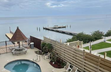 Amazing Bay View, Boat docks, and easy walk to the Beach - Photo 58