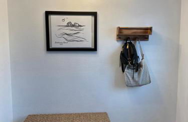 Tiki Escape w/ Amazing Mountain and Marsh Backdrop - Foto 61