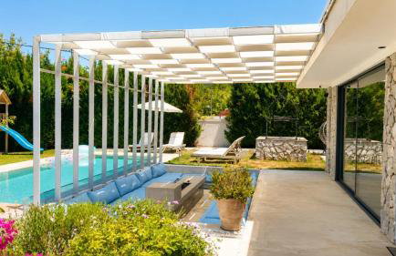 Villa Flamingo - 4 bedrooms - Private Pool - Next to renowned Issos Beach & Lake Korission - Foto 3