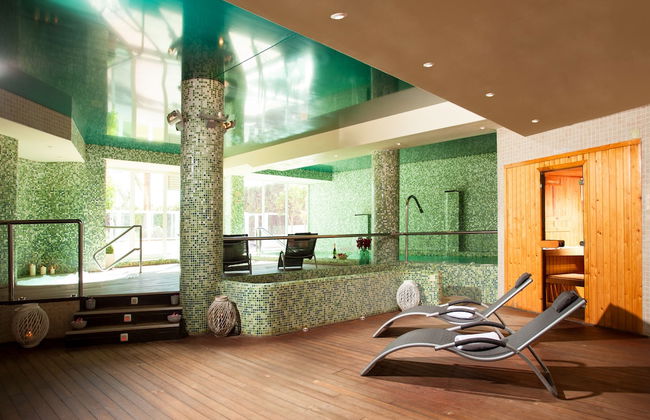 Ona Marinas de Nerja Spa Resort - Photo 32