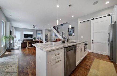 City Views RoofTop Hot Tub & Short Walk to Stadium - Foto 36