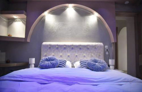 Eleni De Lux - Photo 52