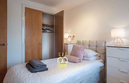 Mackie Residence - SJA Stays - 3 Bed Apartment with parking - Foto 64