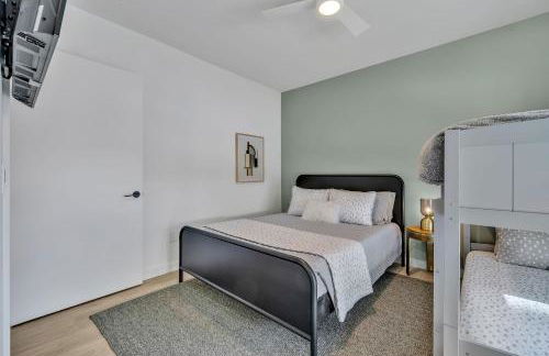 HUGE downtown corner unit- Pool-Gym-Walk 2 Broadway - Foto 14