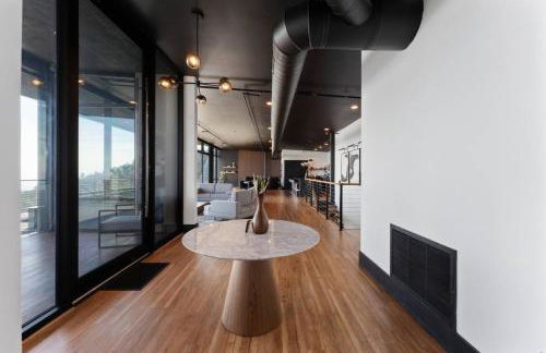 Secluded Dream Home with Hot Tub and Full Gym on 20 Acres - Foto 40