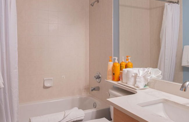 Mountain View 2 Bedroom Condo-Top Floor - Photo 14