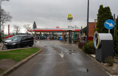 Homey Comfort Stay Apartment by BookingHost - Foto 12