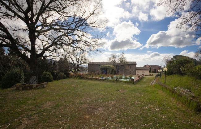 Casale Montemoro With Pool - Photo 26