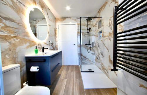 Cathedral Boutique by Lugo Collection - Foto 15