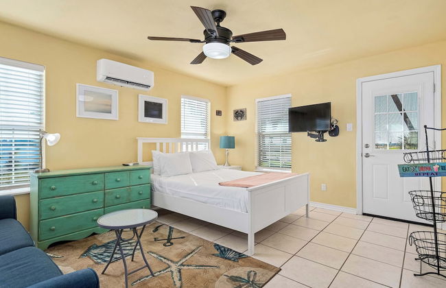 Rockport Redfish Cottage by Miss Kitty’s - Foto 9