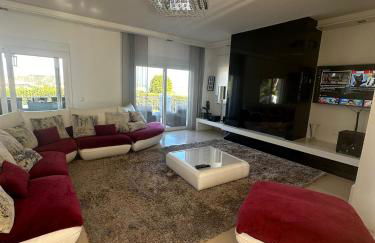 3 Bedroom villa with a sea view completely private - Foto 10