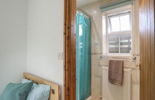 Hazel Bank Cottage - Photo 18