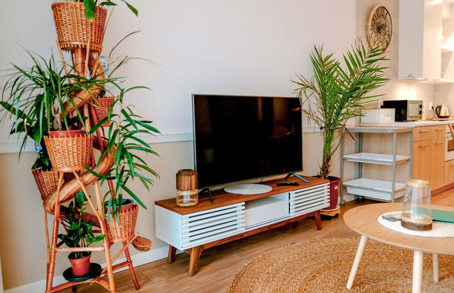 Beautiful Apartment Very Close to the Beach - Photo 16