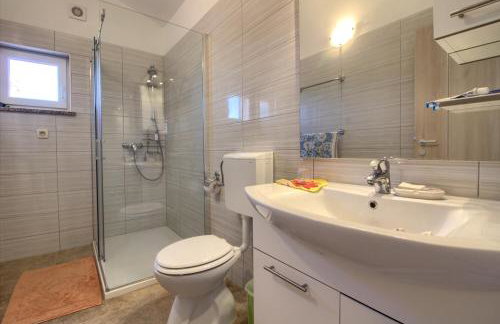 Cozy villa Marina with private pool in Labin - Foto 23