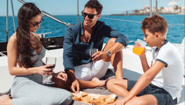 Las Galletas Catamaran Tour + Lunch - Foto 3