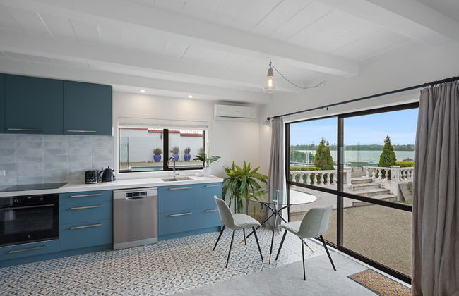 Magnificent Beachfront Mansion - Pool - Foto 27