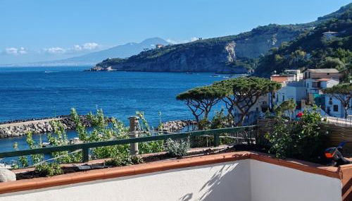 Panoramic Sea-View Apartments with Terrace, Marina della Lobra - Foto 2