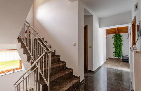 Awesome Home In Novo Zvecevo With Sauna - Foto 21