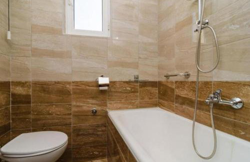 Tranquil Villa with Pool - Photo 16