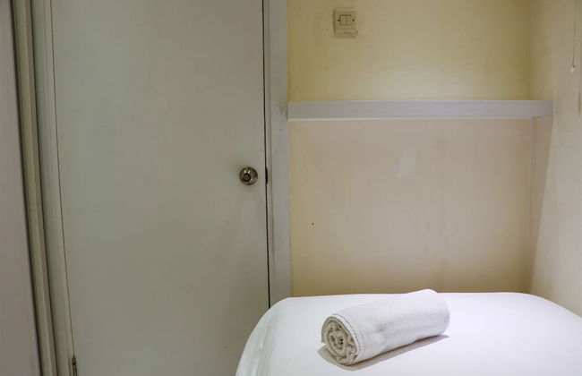 Cozy Stay and Simply 2BR at Green Pramuka City Apartment - Foto 6