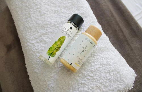 The Ivy Abode, Stylish 2-Bed Apartment Free Parking - Foto 13