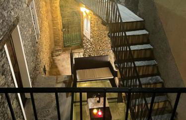 Independent Stone House with Lake View - Photo 49