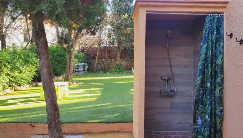 Casa con jardín a 45 metros de la playa. ES. - Foto 3, Garden, Shower