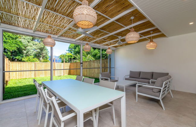 Seascape Holidays – 3 Reef Terraces on St Crispins - Foto 12