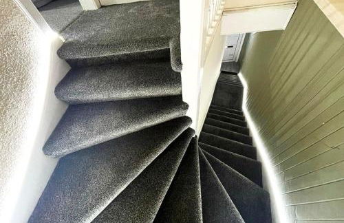 Spacious 3 Bedroom Entire Apartment Self Check in & Free Parking - Photo 18