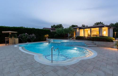 Villa Filton with private pool, sauna, pool and jacuzzi - Foto 53