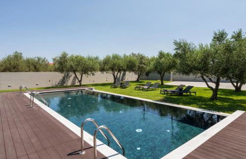 Eightyfour Living with private pool - Foto 3