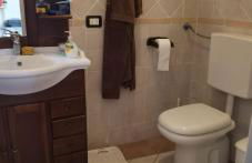 Meina, 2 camere, 2 bagni, giardinetto - Foto 9