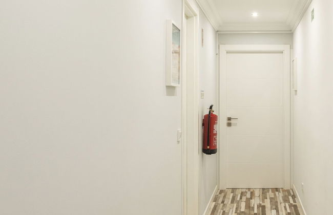 BnB Homes Elegant Apartment 50 m Walk From Beach - Foto 13