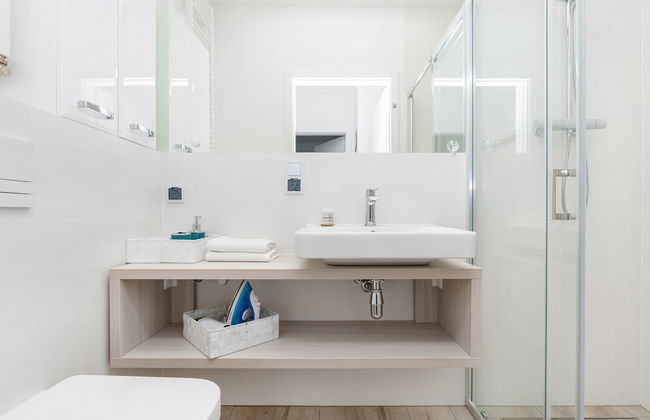 Sunny Rewal Apartments by Renters - Foto 35