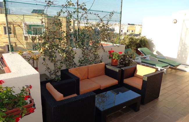 Lovely Penthouse With Private sun Terrace Between Valletta and Sliema - Foto 27