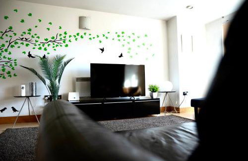 The Comfort Hub - Leeds Train Station - Foto 21