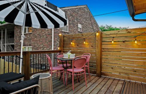 The Gatsby Carriage House Luxe Stay w Game Room - Foto 48