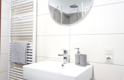 2 Schlafzimmer Wohnung mit Balkon und privatem Stellplatz unmittelbar an der Mosel für bis zu 8 Gäste - Foto 26