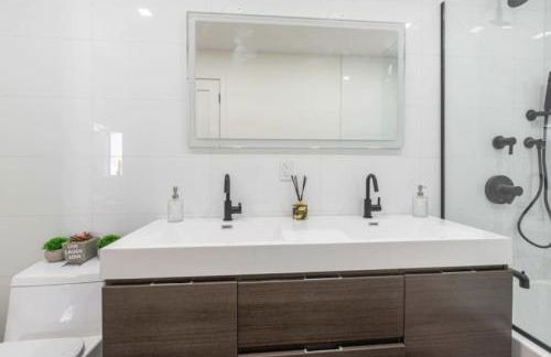 3BR Penthouse with Massive Private Rooftop - Foto 37