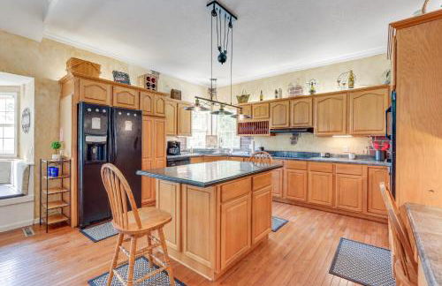 Spacious Family Home Near Lake of the Ozarks! - Foto 2