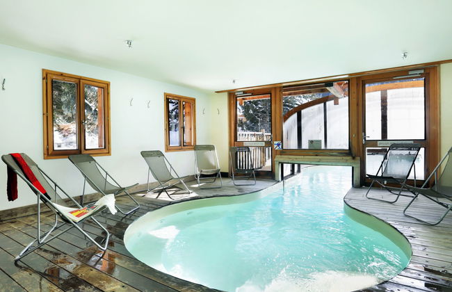 1 bedroom Apartment in Saint-Chaffrey with swimming pool and garden - Photo 18