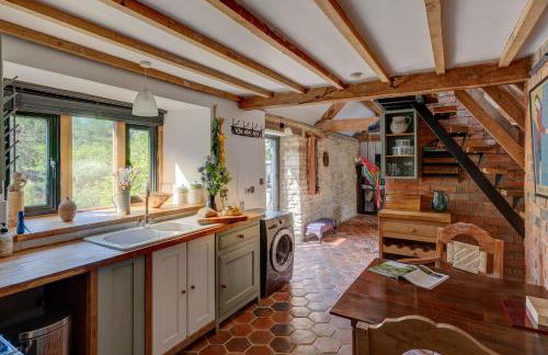 Wedgewood Barn - Photo 10