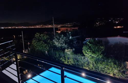 Evilenia Luxury Apartments - Photo 43