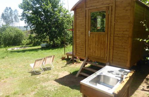 Rosa the Cosy Cabin - Gypsy Wagon - Shepherds Hut, RIVER VIEWS Off-grid eco living - Foto 28
