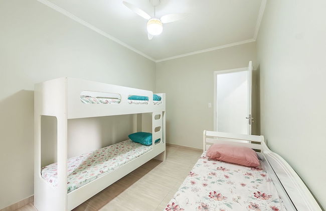 Charmoso Apto com piscina no Caiçara - Foto 4