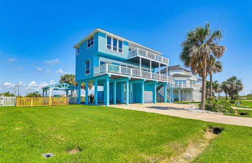 Walk to Beach Home with 2 Decks in Galveston! - Foto 32